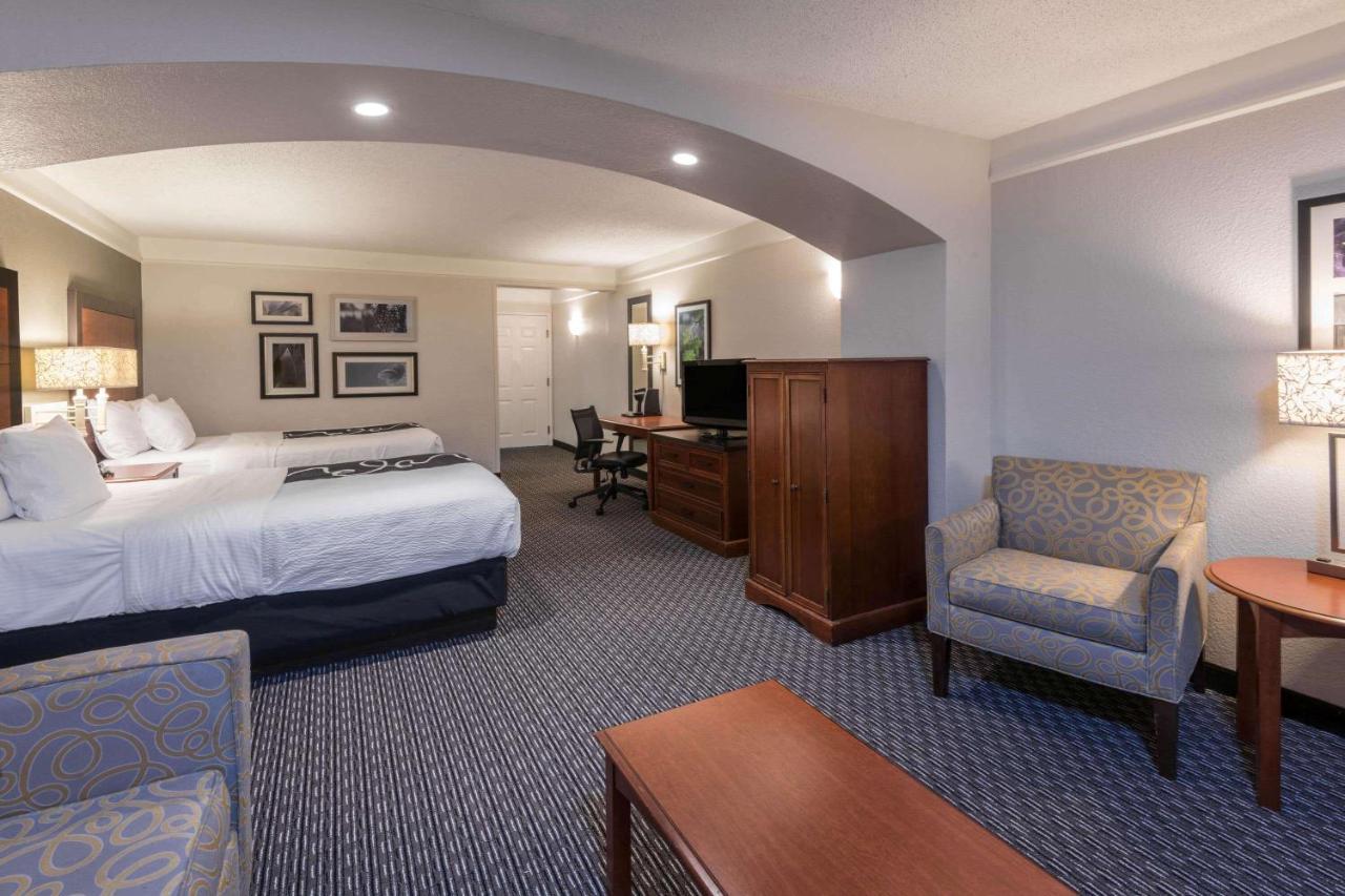 La Quinta Inn & Suites By Wyndham San Antonio Riverwalk Exterior foto