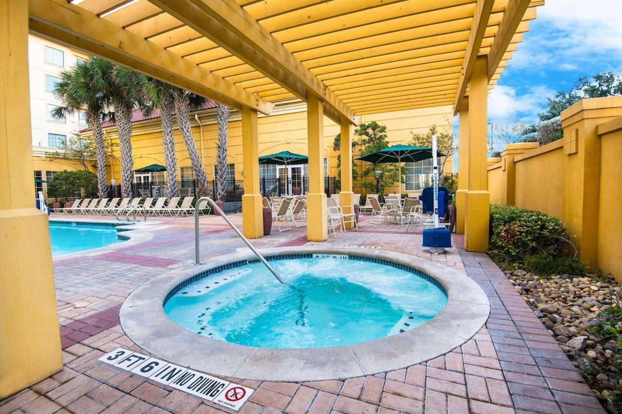 La Quinta Inn & Suites By Wyndham San Antonio Riverwalk Exterior foto