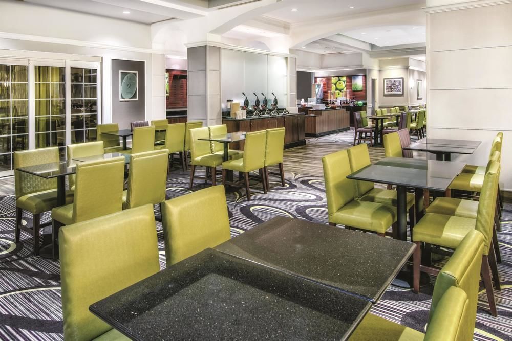 La Quinta Inn & Suites By Wyndham San Antonio Riverwalk Exterior foto