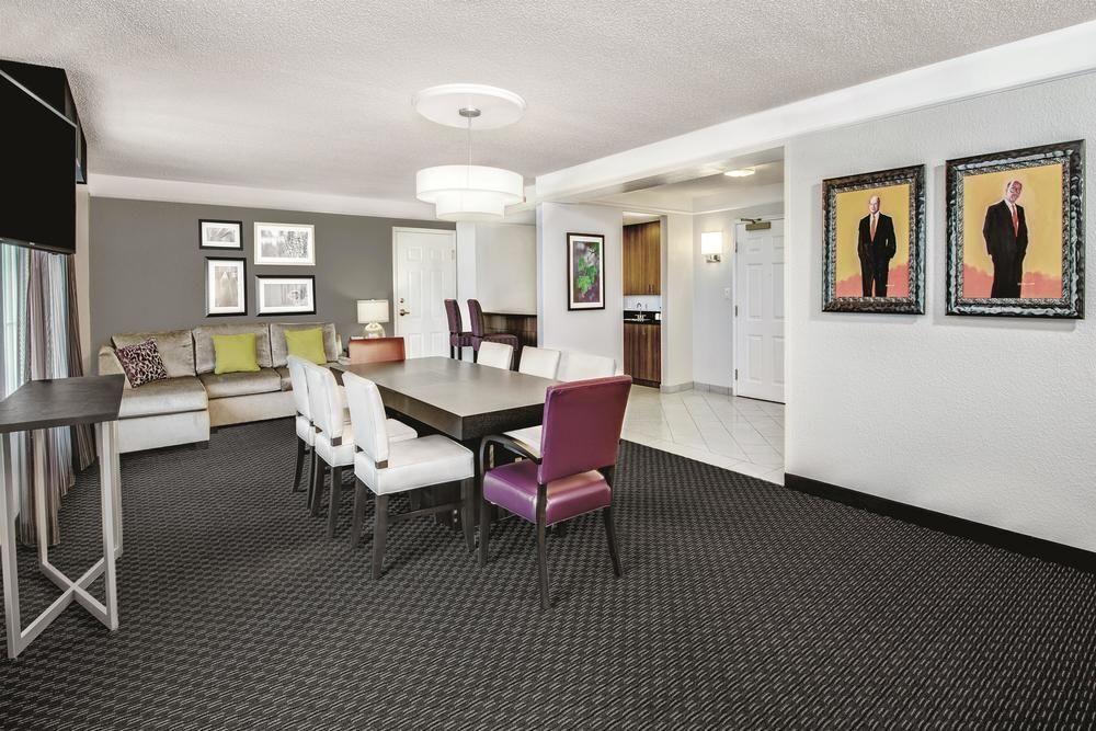 La Quinta Inn & Suites By Wyndham San Antonio Riverwalk Exterior foto