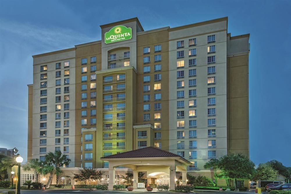 La Quinta Inn & Suites By Wyndham San Antonio Riverwalk Exterior foto